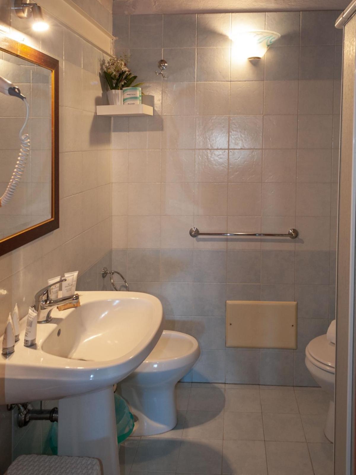 Katane Holidays Apartment *
